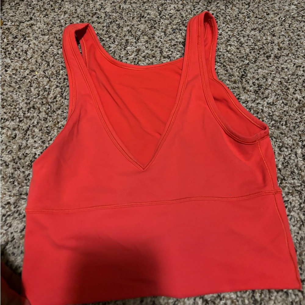 Lulu tank crop top